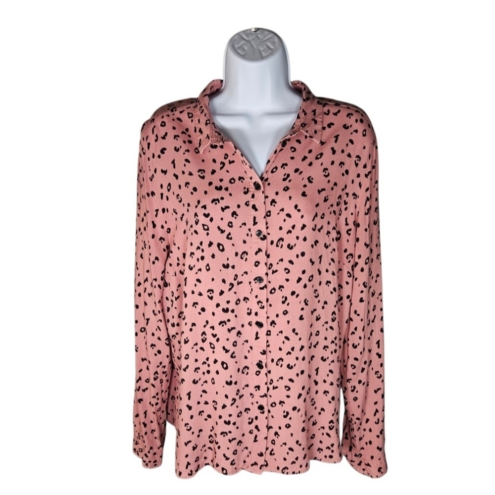 0030 Divided H&M Leopard Print Longsleeve Button Up Pink Black Office  Size 8